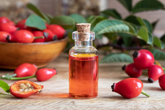 Rosehip Oil: A Potent Ingredient in Our Wonder Serum